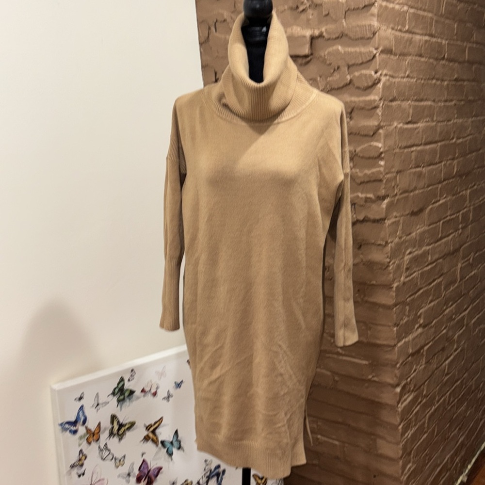 French Connection Tan Sweater size small - Picture 1 of 4